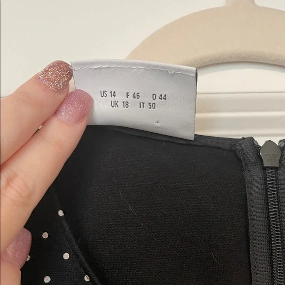 EUC! Akris Punto Contrast Print Black and White Maxi Dress, Size 14 - Picture 5 of 9